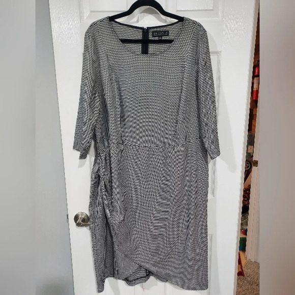 Eloquii Black & White Houndstooth Faux Wrap 3/4 Sleeves Dress in Size 20 - Picture 1 of 15